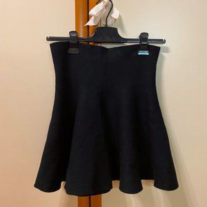 Gonna in cotone morbidissima, nera, vita alta, modello svasato. Elasticizzata, m